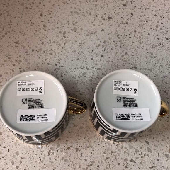 NWT H&M home black and white geometric tea/coffee cups with gold rim & handle. - Picture 2 of 6